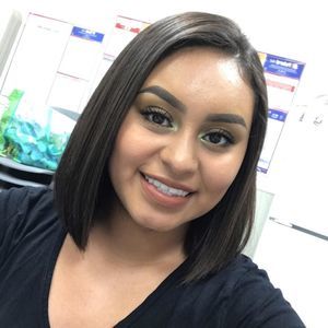 Meet your Posher, Ashley